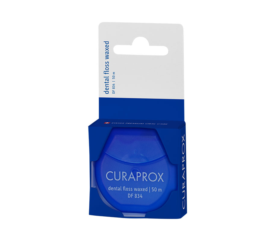 Нить межзубная Curaprox вощеная с мятным вкусом, 50 м.