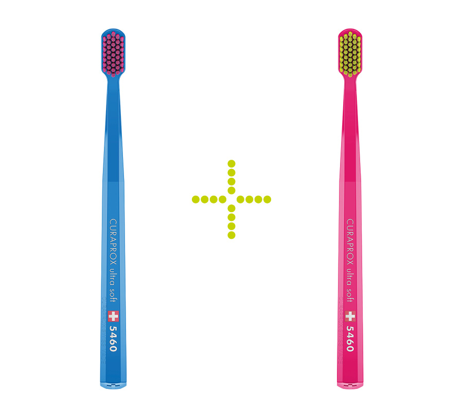 Набор зубных щеток Curaprox CS 5460 Ultra Soft (2 шт.), (синяя и малиновая)